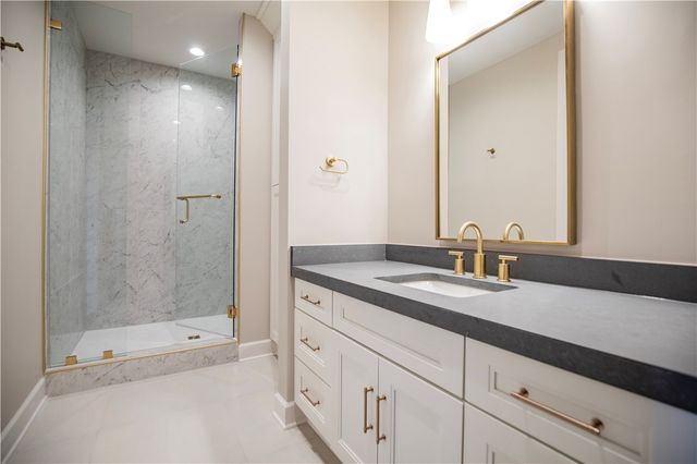 4111 S Champions Drive, Rogers, AR 72758