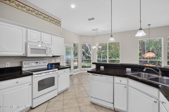 7891 TIMBERLIN PARK Boulevard, Jacksonville, FL 32256