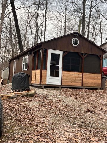 4453 W Wild Cherry Street, Paoli, IN 47454
