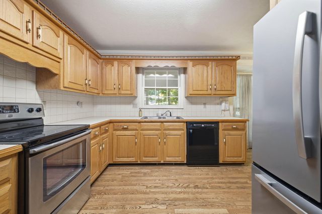 1500 Misty Valley Drive, Chatsworth, GA 30705