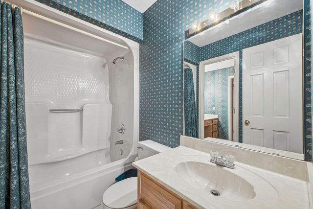1500 Misty Valley Drive, Chatsworth, GA 30705