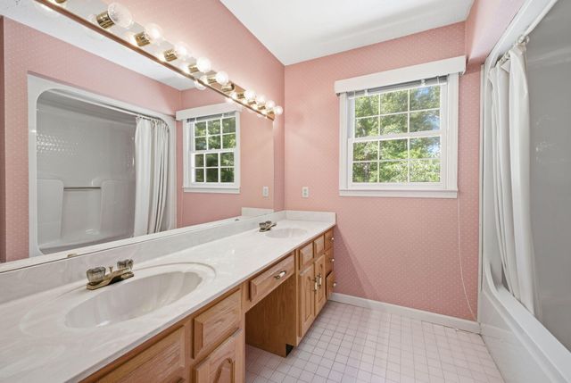 1500 Misty Valley Drive, Chatsworth, GA 30705