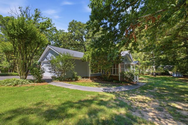 1500 Misty Valley Drive, Chatsworth, GA 30705