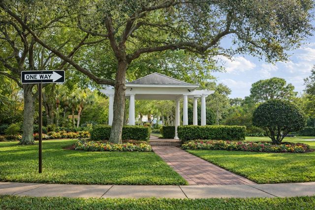 206 Botanica Drive, Jupiter, FL 33458