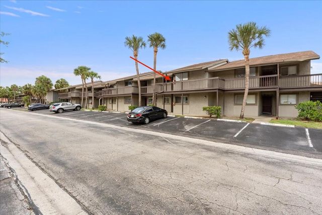 6332 NEWTOWN CIRCLE 32B5, Tampa, FL 33615