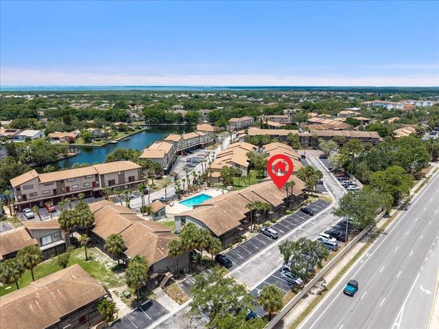 6332 NEWTOWN CIRCLE 32B5, Tampa, FL 33615