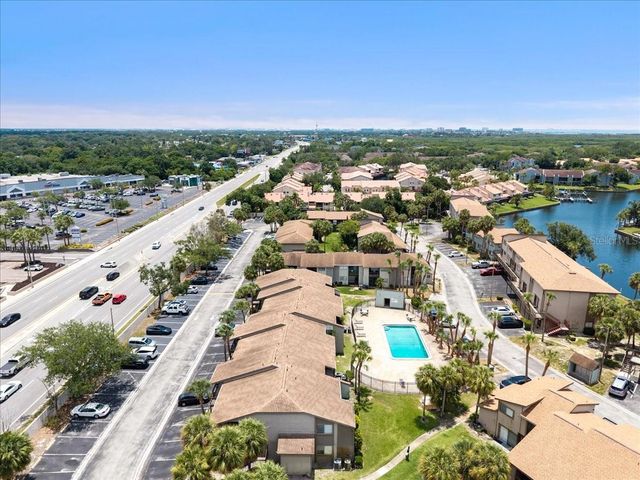 6332 NEWTOWN CIRCLE 32B5, Tampa, FL 33615