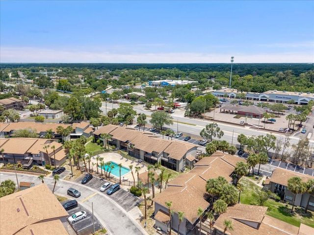 6332 NEWTOWN CIRCLE 32B5, Tampa, FL 33615