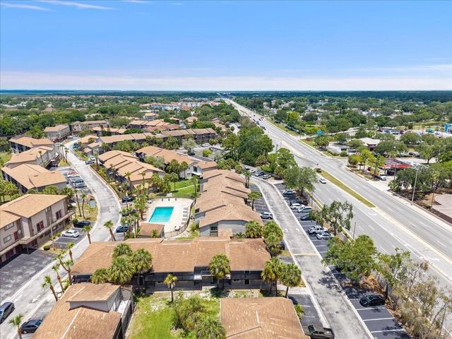 6332 NEWTOWN CIRCLE 32B5, Tampa, FL 33615