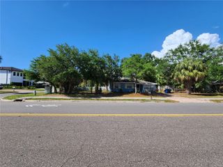 4423 W EUCLID AVENUE, Tampa, FL 33629