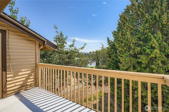 1006 S 312th Street #231, Federal Way, WA 98003