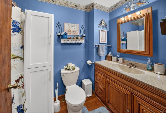 21660 Osborne Road, Lakeville, IN 46536