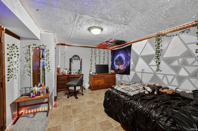 21660 Osborne Road, Lakeville, IN 46536