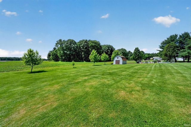 21660 Osborne Road, Lakeville, IN 46536
