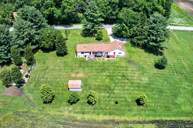21660 Osborne Road, Lakeville, IN 46536