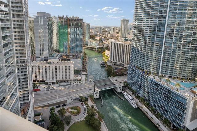 465 Brickell Ave 3804, Miami, FL 33131