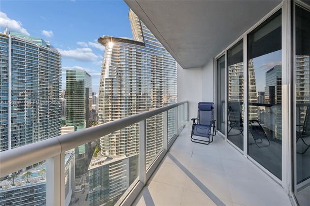 465 Brickell Ave 3804, Miami, FL 33131