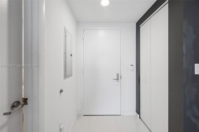 465 Brickell Ave 3804, Miami, FL 33131