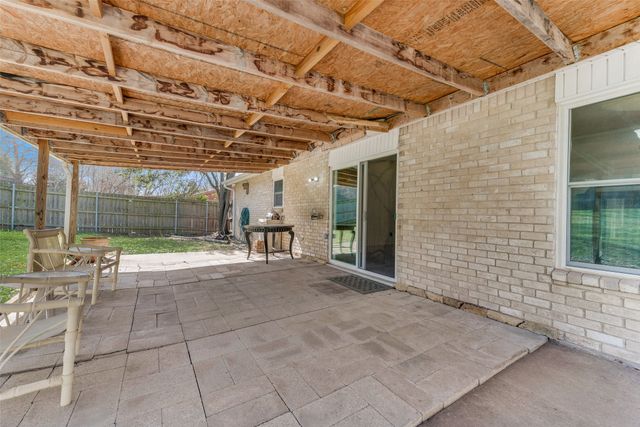 2601 Mintwood Place, Arlington, TX 76016