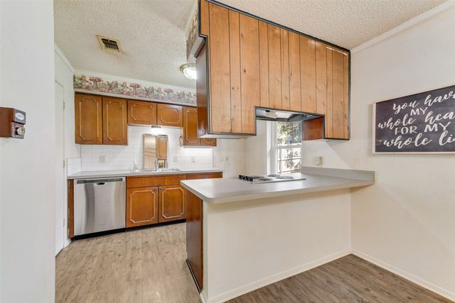 2601 Mintwood Place, Arlington, TX 76016