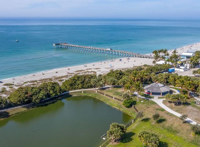 217 AIRPORT AVENUE W 216, Venice, FL 34285