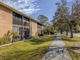 217 AIRPORT AVENUE W 216, Venice, FL 34285