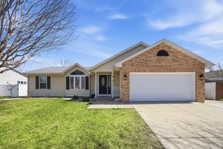 1510 N Wuthering Hills Drive, Janesville, WI 53546