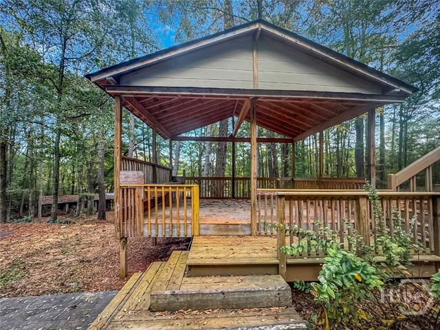 545 N Pine Hill Road, Griffin, GA 30223