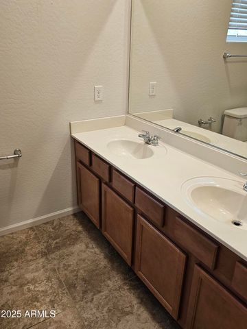 215 N 198TH Drive, Buckeye, AZ 85326