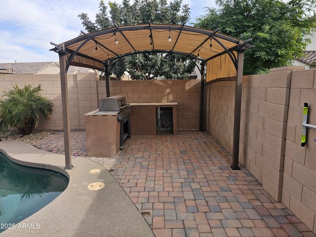 215 N 198TH Drive, Buckeye, AZ 85326