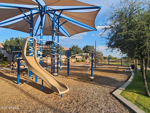 215 N 198TH Drive, Buckeye, AZ 85326