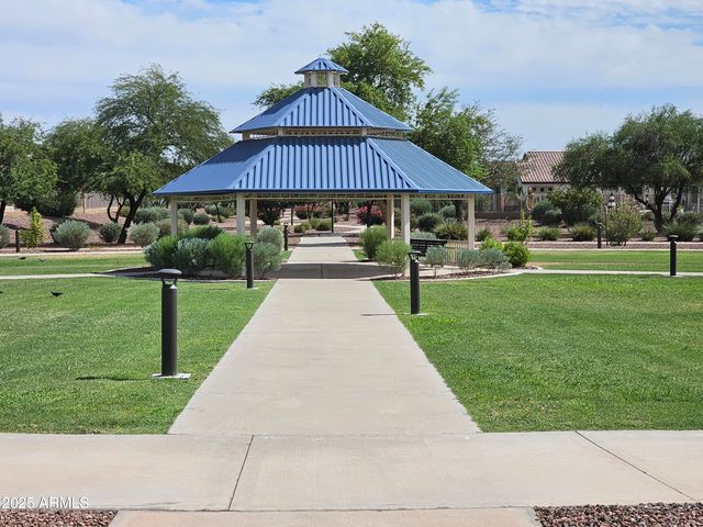 215 N 198TH Drive, Buckeye, AZ 85326