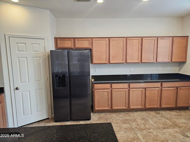 215 N 198TH Drive, Buckeye, AZ 85326