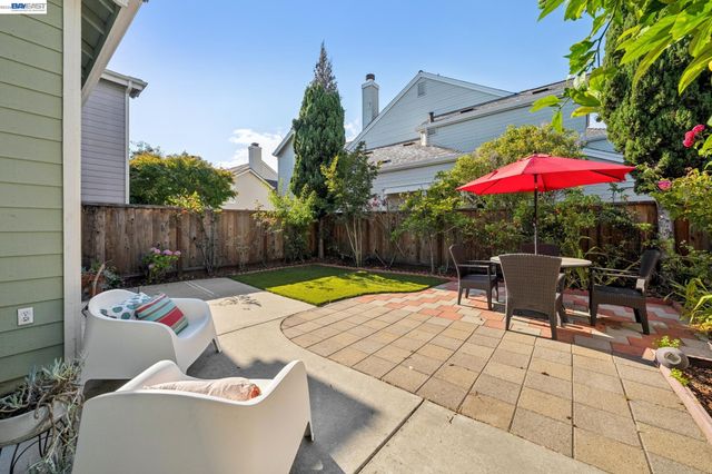35 Britt Ct, Alameda, CA 94502