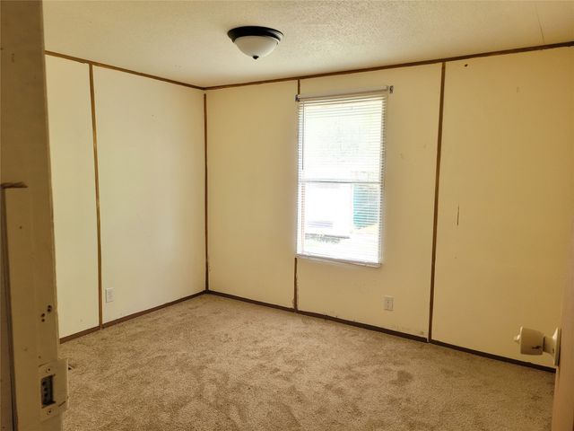 925 Redoak Drive, West Tawakoni, TX 75474