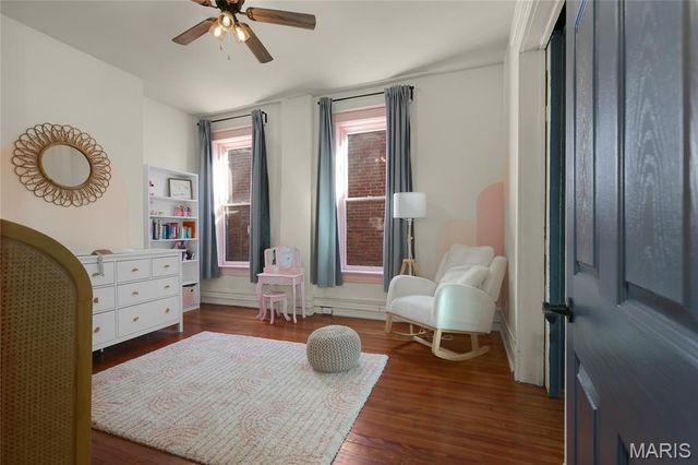 3932 Botanical Avenue, St Louis, MO 63110