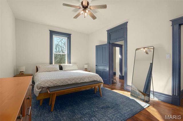 3932 Botanical Avenue, St Louis, MO 63110