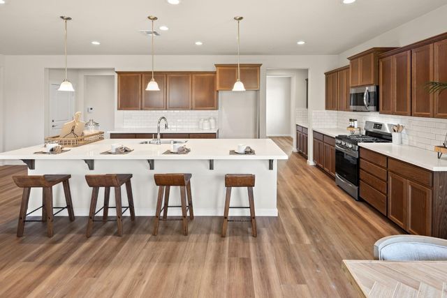 1727 Dos Rios Ct, Plumas Lake, CA 95961