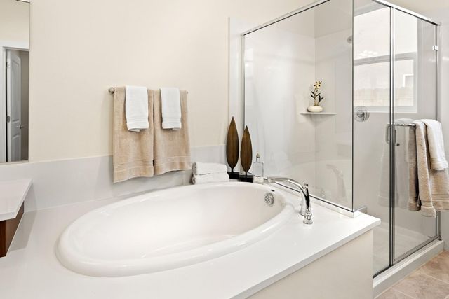 1727 Dos Rios Ct, Plumas Lake, CA 95961