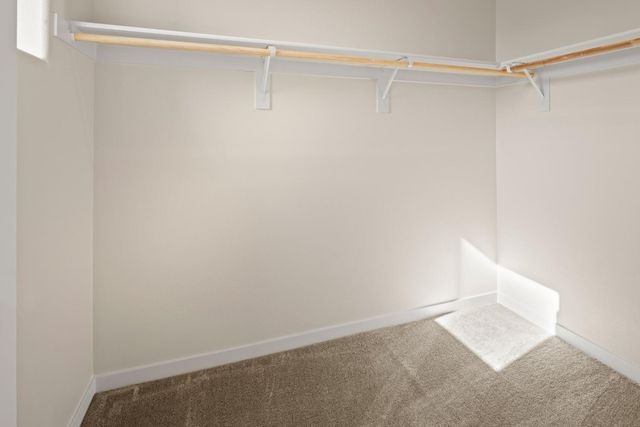 1727 Dos Rios Ct, Plumas Lake, CA 95961