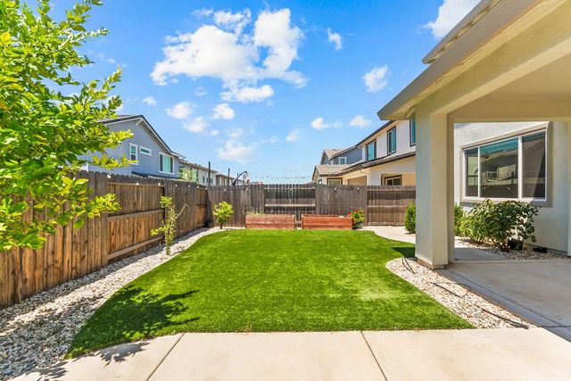 773 Blair Bridge Rd, Lincoln, CA 95648