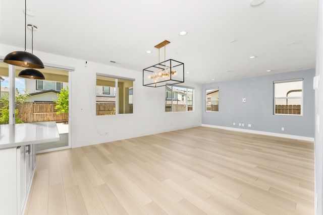 773 Blair Bridge Rd, Lincoln, CA 95648