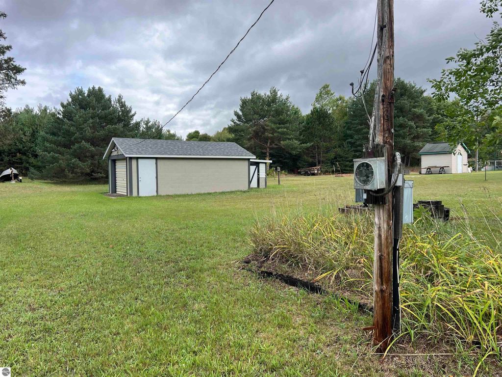 Image 4 of property listing at 4800 W Four Road, Buckley, MI 49620