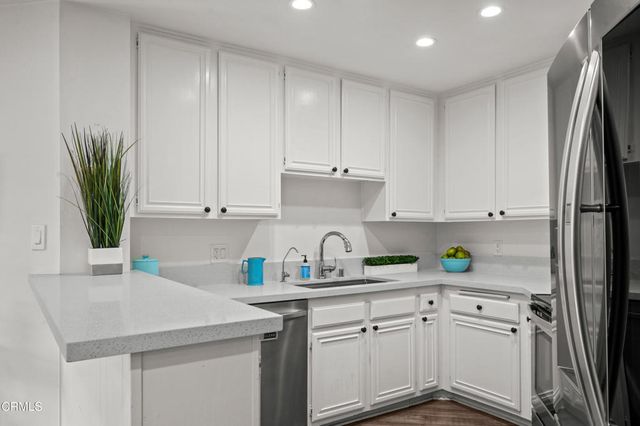 3961 Via Marisol 218, Los Angeles, CA 90042