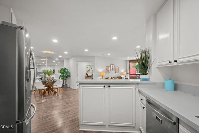 3961 Via Marisol 218, Los Angeles, CA 90042