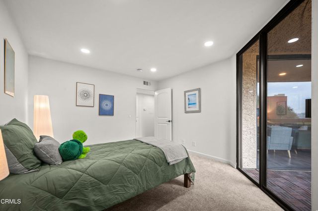 3961 Via Marisol 218, Los Angeles, CA 90042