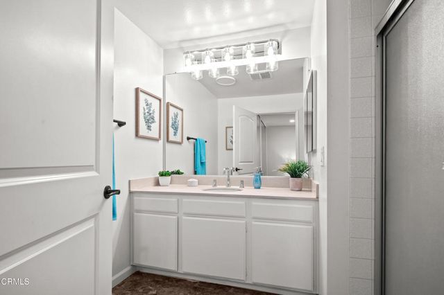 3961 Via Marisol 218, Los Angeles, CA 90042