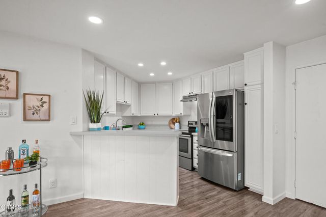 3961 Via Marisol 218, Los Angeles, CA 90042