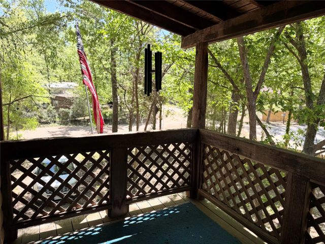 190 Woodpecker Drive, Livingston, TX 77351
