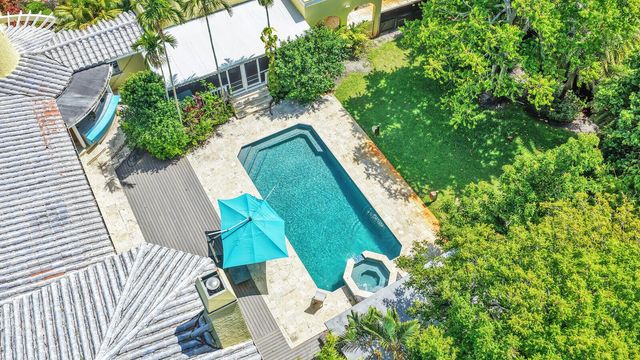 1201 N Swinton Avenue, Delray Beach, FL 33444